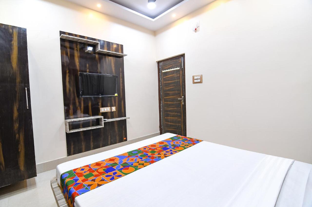 Fabhotel Sriya - City Center, Durgapur Kültér fotó